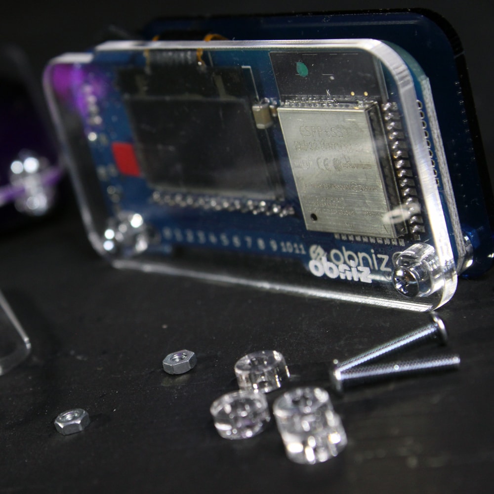 hz-on-bcs_4 obniz Board 専用 保護ケース 組み立て式