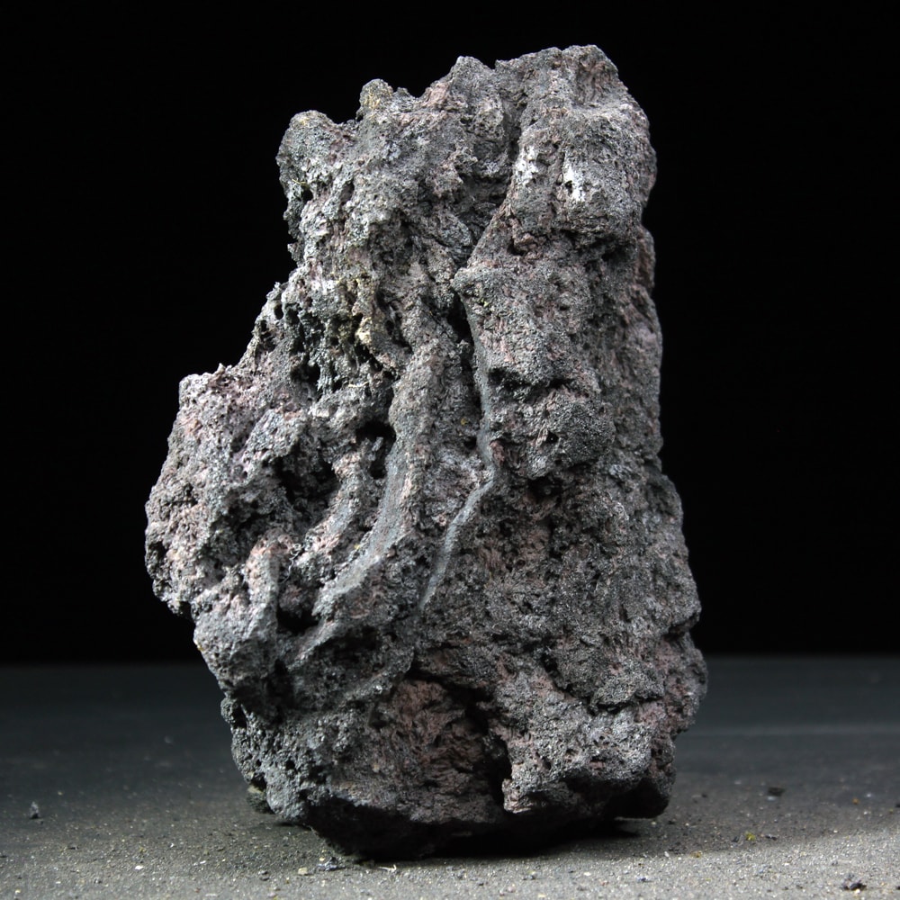 高濾過溶岩 大型溶岩石 L W20cm x D16cm x H9cm 0.9kg 黒系