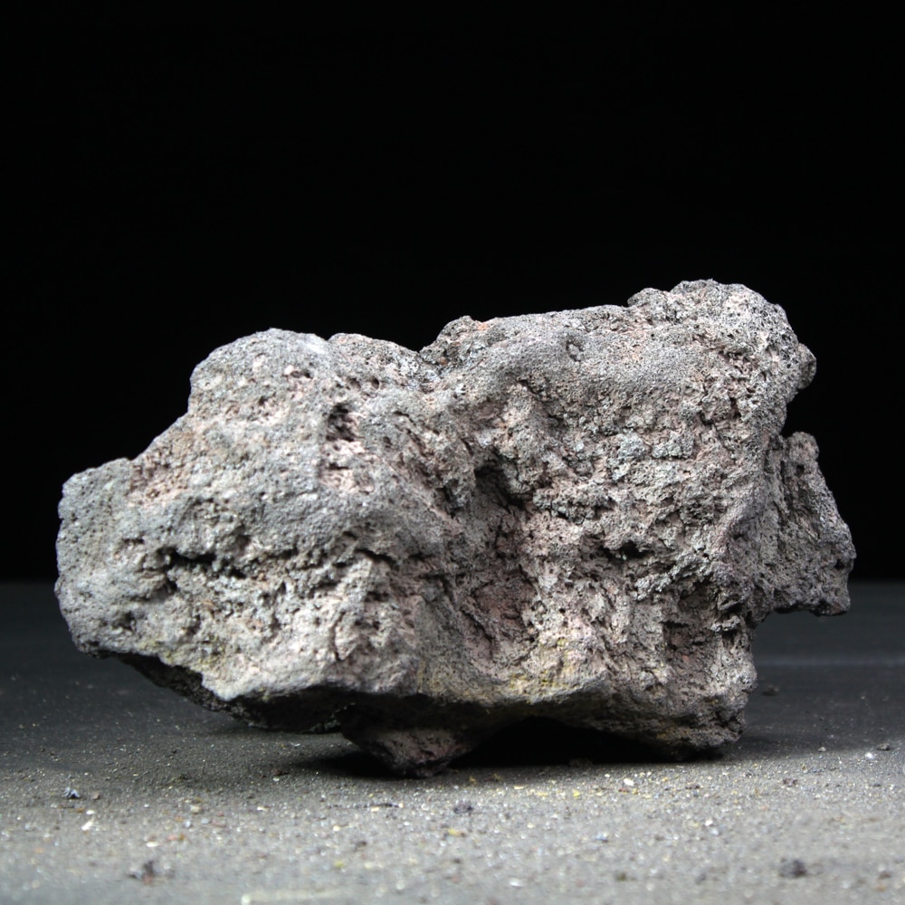 高濾過溶岩 大型溶岩石 L W20cm x D22cm x H8cm 0.7kg 赤系