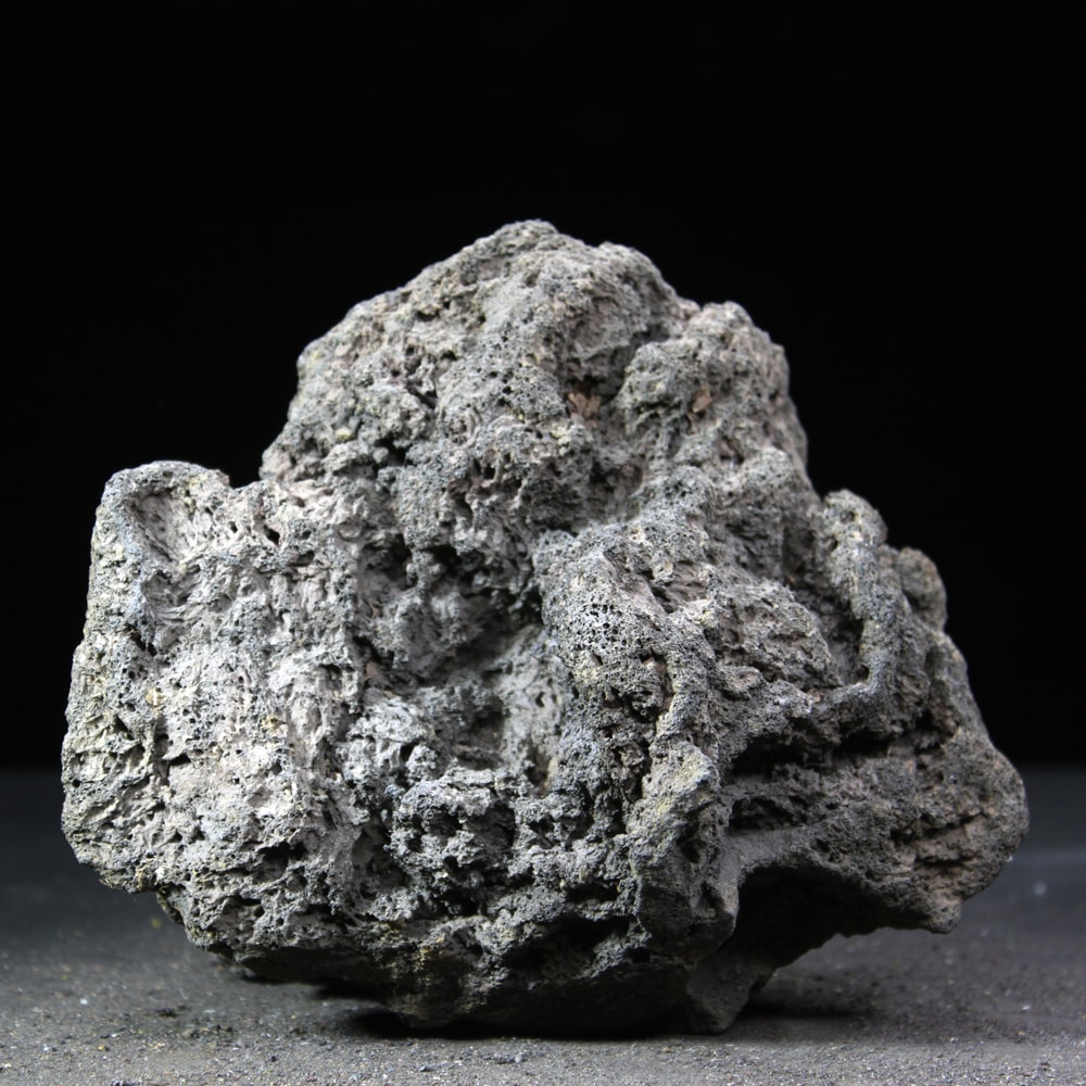 高濾過溶岩 大型溶岩石 L W20cm x D16cm x H11cm 0.9kg 黄系